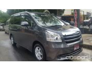 UNICO TOYOTA NEW NOAH AÑO 2008 COLOR GRIS HUMO CON LA MEJOR GARANTIA DEL PAIS ..!! TR CON AUGUSTO