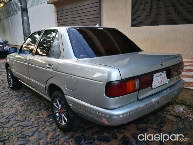 Nissan Sunny 1996 — foto 4