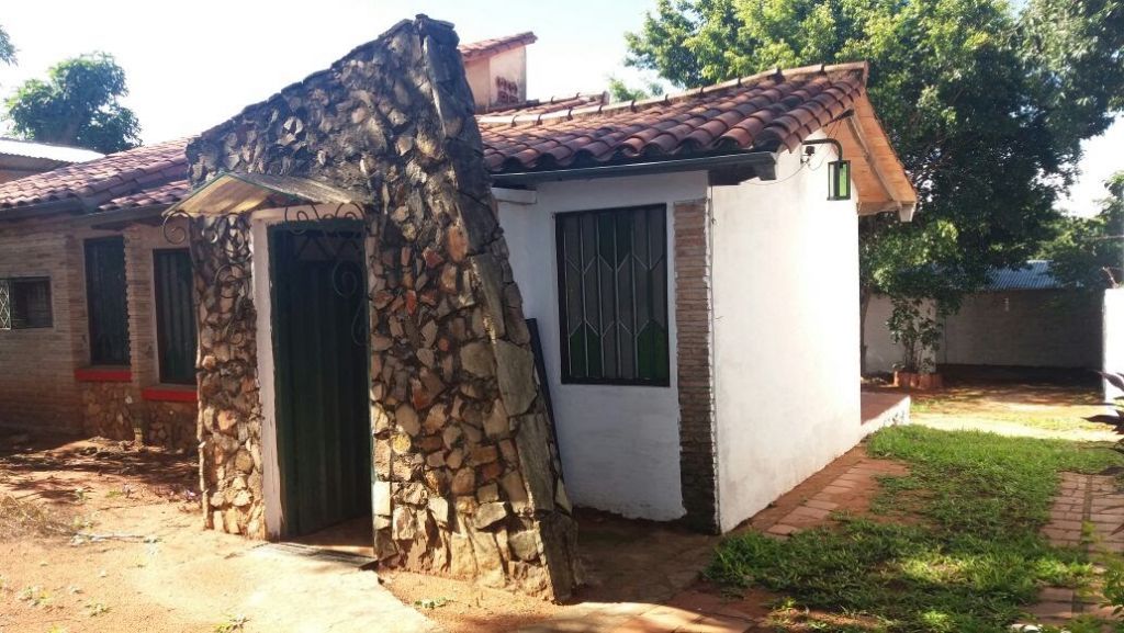Vendo casa en ñemby Barrio coca cola — foto 2
