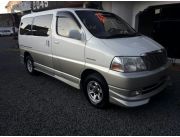 TOYOTA GRAN HIACE FULL EQUIPADO AÑO 2000 RECIEN IMPORTADO - TR CON AUGUSTO CENTURION