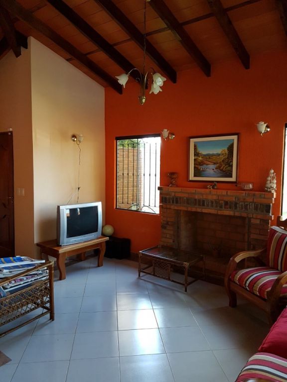 VENDO HERMOSA CASA EN SAN BERNARDINO — foto 3