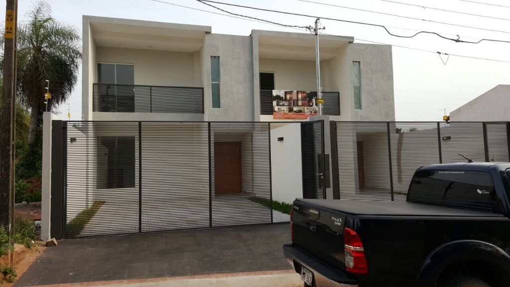 VENDO LUJOSO DUPLEX A ESTRENAR EN LAMBARÉ — foto 3