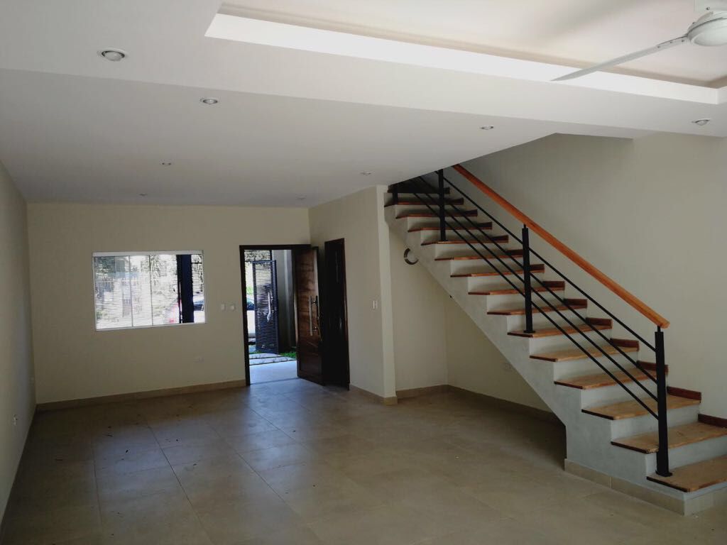 5 Hermosos Dúplex A Estrenar. Zona Yacht — foto 2