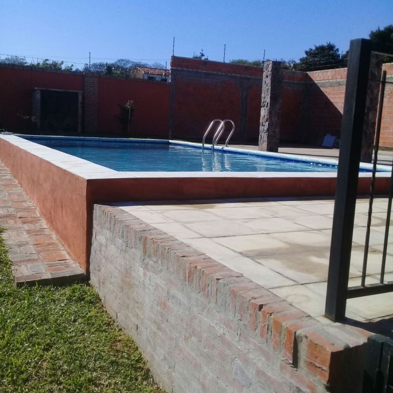 VENDO HERMOSA RESIDENCIA EN LAMBARÉ — foto 2