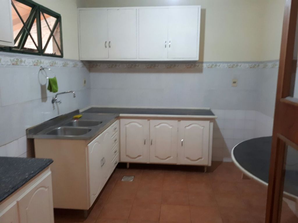 Vendo Dúplex Barrio Solares de Lambaré. zona — foto 2