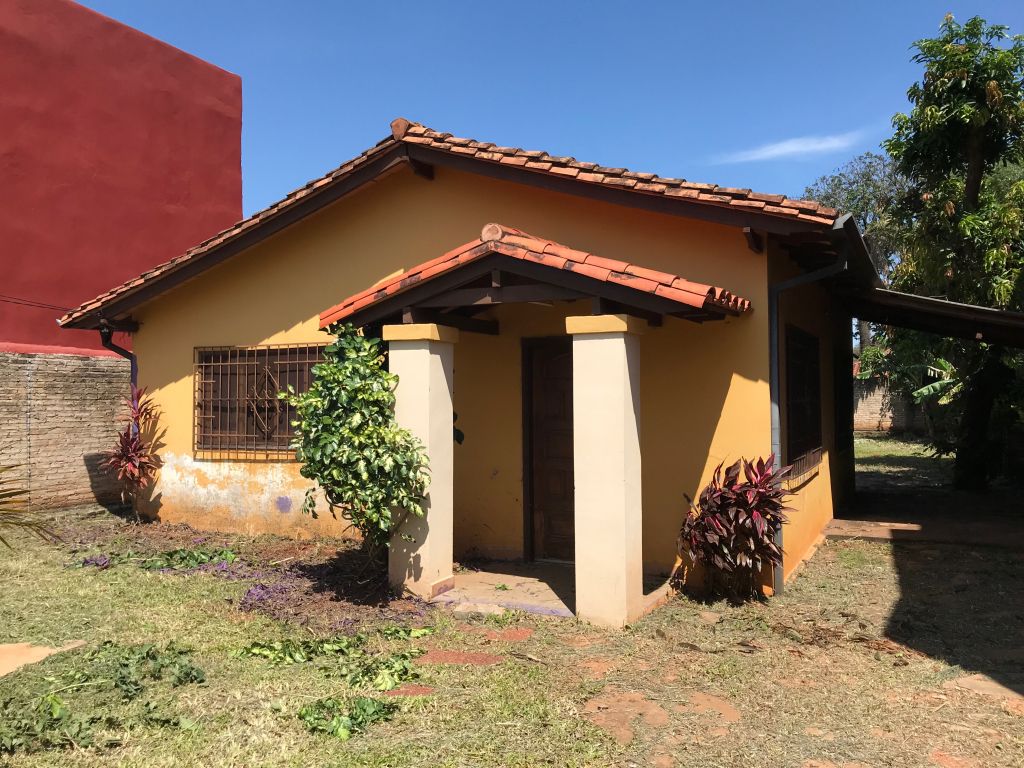 Vendo terreno en Villa Adela Luque. Casa de regalo, mejor barrio de Luque. — foto 2