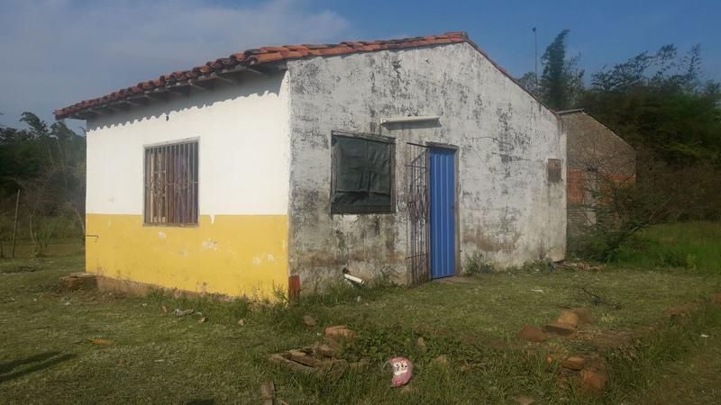 OFERTA!!! VENDO CASA EN CAPIATA KM 24 RUTA 2, CERCA DEL RESTAURANTE JARDIN ALEMAN — foto 3