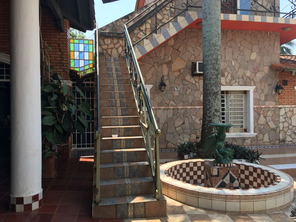 VENDO MANSION EN CAPIATA RUTA 1 KM 23 ACEPTAMOS ENTREGA + CUOTA — foto 3