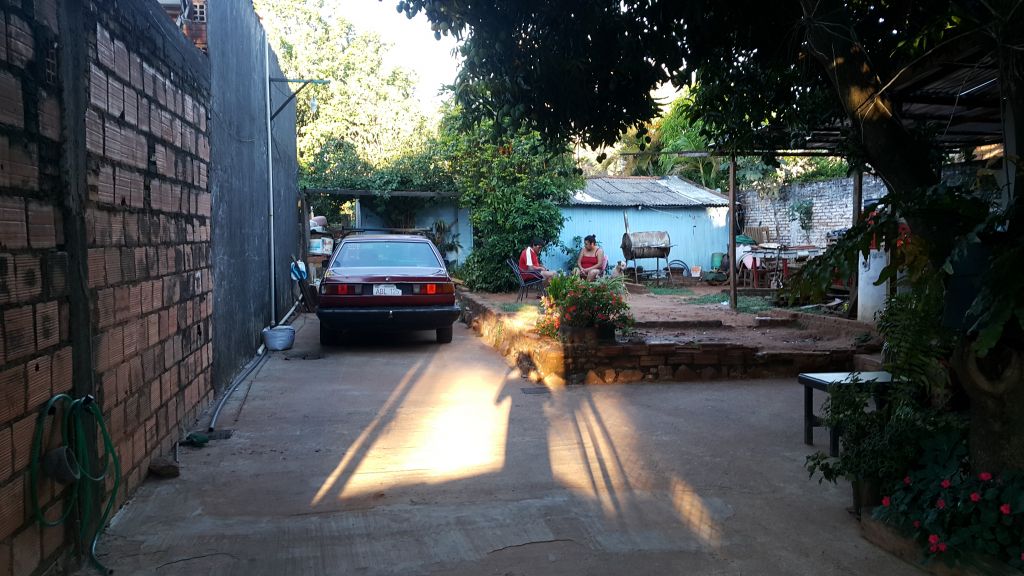 VENDO CASA EN BARRIO SAN MIGUEL - SAN LORENZO — foto 3