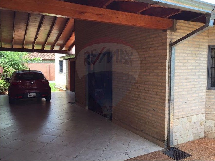 VENDO CASA EN LUQUE A CUADRAS DE LA AVENIDA PRINCIPAL!! — foto 3