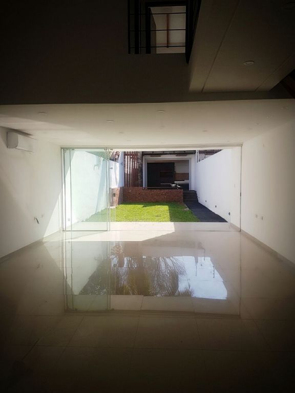 VENDO DUPLEX A ESTRENAR 3 DORMITORIOS BARRIO HERRERA ASUNCION — foto 2