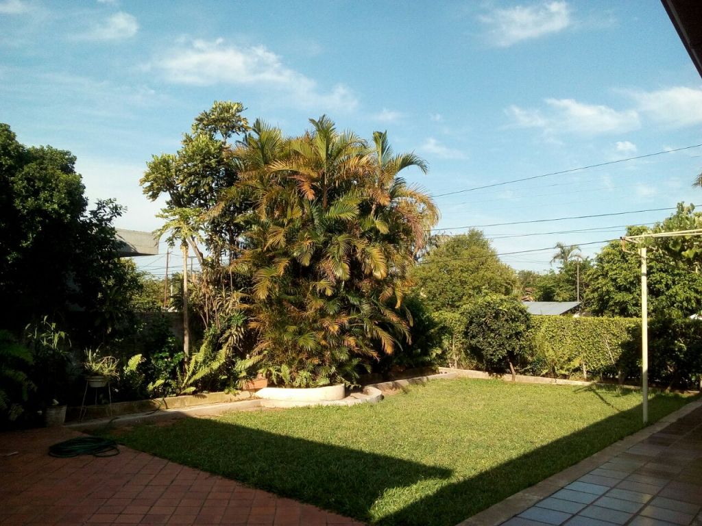 VENDO CASA EN LAMBARÉ — foto 2
