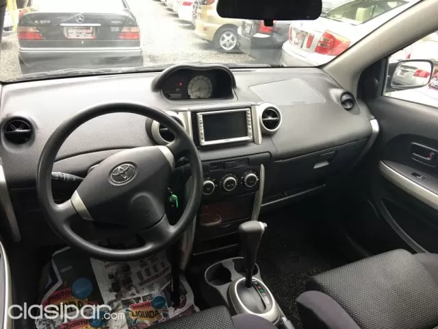 Toyota Ist 2002 - foto 6
