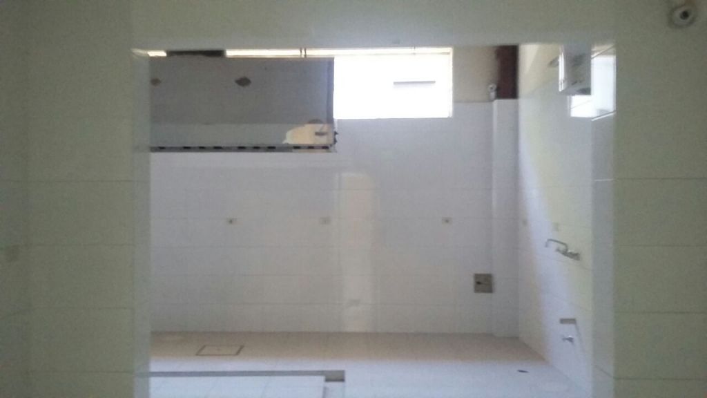 ALQUILO LOCAL PARA RESTAURANTE (A EXTRENAR) — foto 3