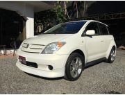 VENDO TOYOTA IST REC IMPORT - AÑO 2002 - 2003 - FULL EQUIPO- LLANTAS ALERON EXPANSORES - TR CON AUGUSTO CENTURION