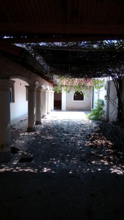 VENDO CASA EN LAMBARE A CUADRAS DE CACIQUE LAMBARE CON DOS HERMOSOS SALONES!!!! — foto 2