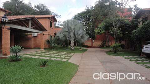 Vendo Residencia en Boulevard Loma Alta San Lorenzo — foto 3
