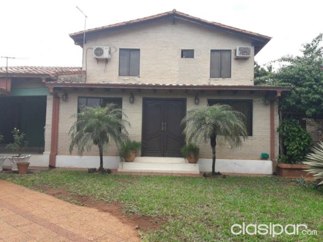 VENDO CASA EN SAN LORENZO - ZONA REDUCTO #994759  en Paraguay