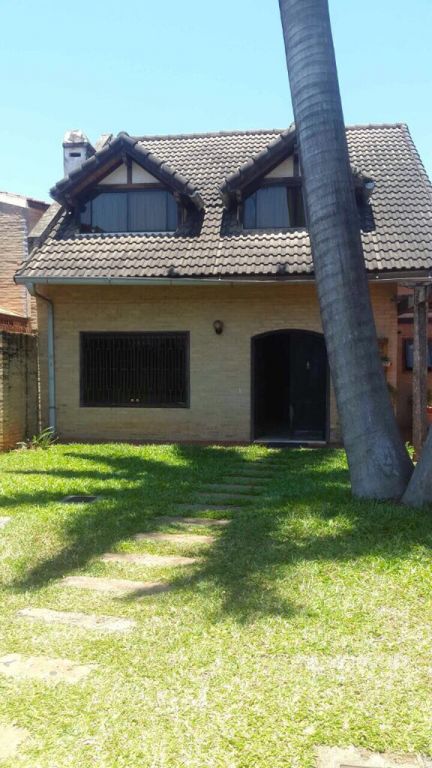 Atractiva Casa en Fernando de la Mora Zona N — foto 2