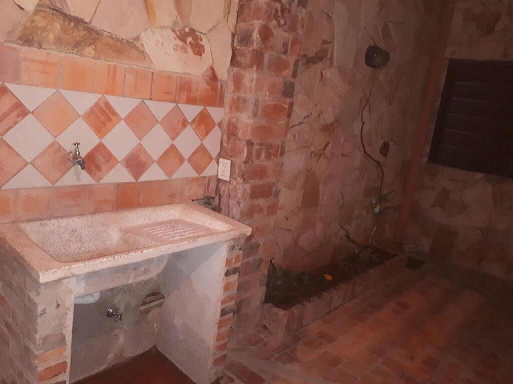 FULL DEPARTAMENTO EN LAMBARÉ — foto 3