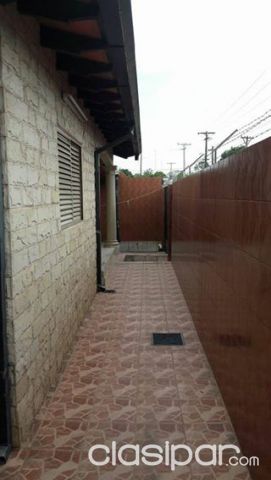CASA NUEVA!! EN MARIANO.DETRAS DE LA EXPO — foto 3
