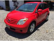 VENDO TOYOTA IST REC IMPORT AÑO 2005 - ROJO MOTOR 1.3 VVTI - FULL EQUIPO OFRECE ANTAR AUTOMOTORES - TR CON AUGUSTO CENTURION