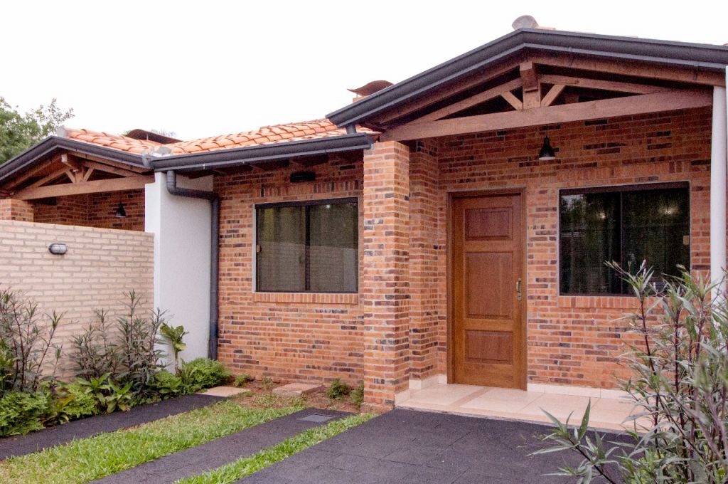 Vendo duplex en mora cue Luque — foto 3