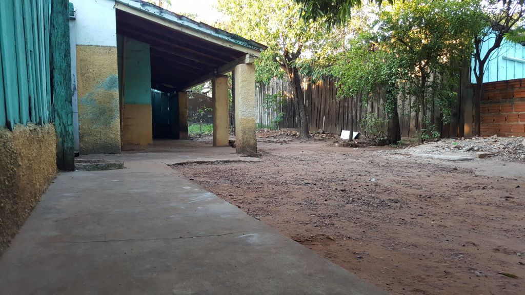 VENDO CASA TITULADA en el BARRIO ITACURUBÍ de la ciudad de Concepción — foto 2