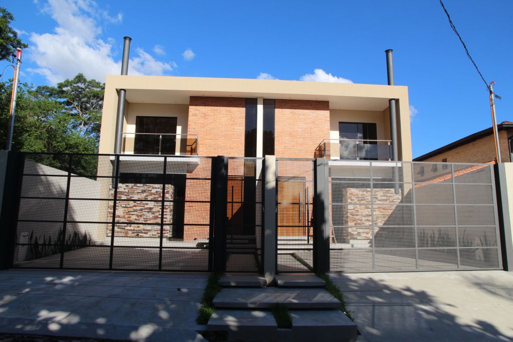 Hermoso Duplex en Lambare zona Yacht — foto 2