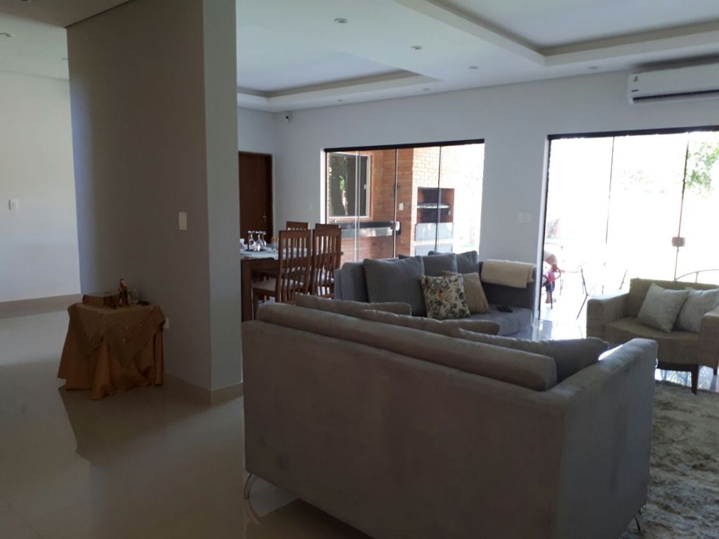 Residencia en Mariano Roque Alonso — foto 3