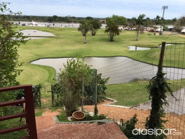 HERMOSA CASA CON VISTA AL RÍO SOBRE EL CAMPO DE GOLF - Yacht y Golf Club — foto 2