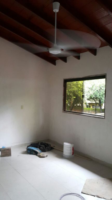 Hermosa Casa en Villa Elisa — foto 3