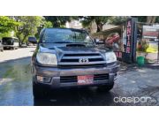 UNICA TOYOTA RUNNER AÑO 2004 COLOR GRIS HUMO RECIEN IMPORTADA CON LA MEJOR GARANTIA DEL PY ..!! TR CON AUGUSTO