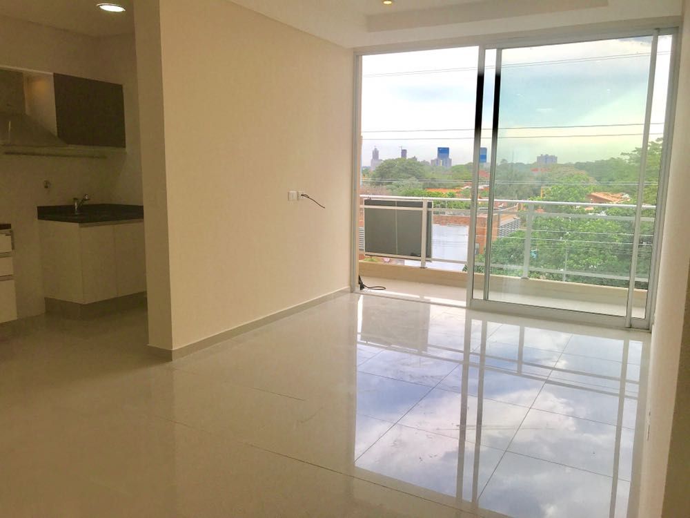 DEPARTAMENTO EN EDIFICIO AUSTEN PLAZA MBURUCUYA — foto 2
