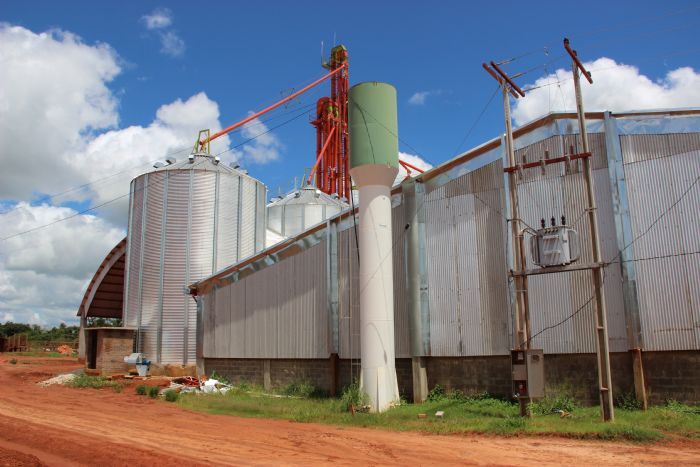 VENDO SILO EN CORONEL OVIEDO — foto 3