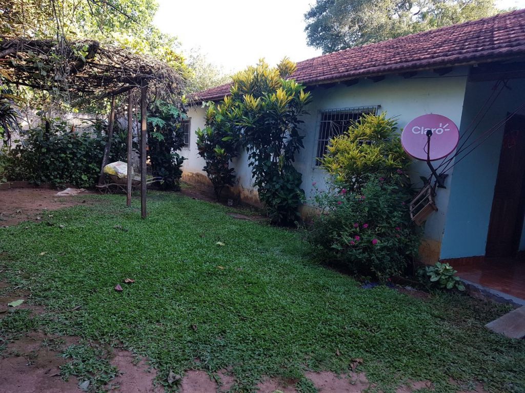 Hermosa Casa en Coronel Oviedo — foto 2