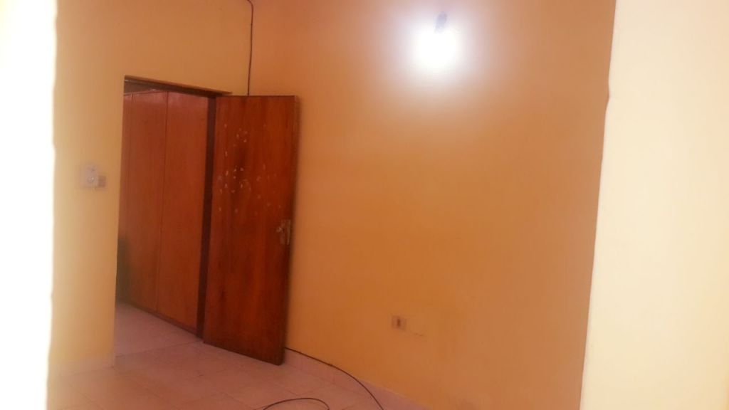 HABITACIÓN CON BAÑO ZONA VIADUCTO GRAL., SANTOS — foto 3
