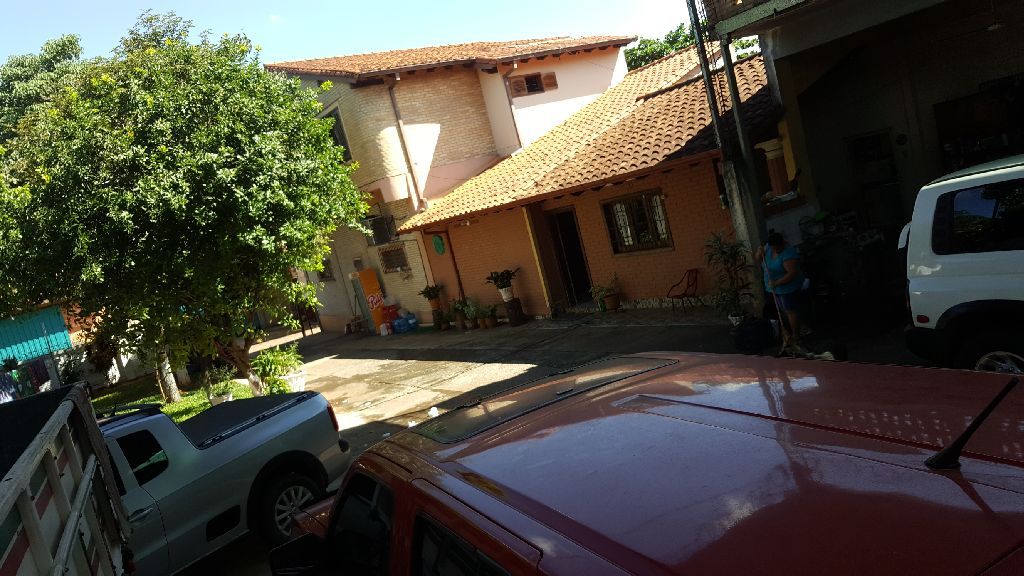 OFERTA! Casa a 1 cuadra del ips de luque — foto 3