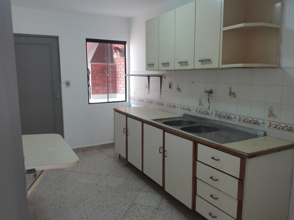 Z COLEG. BAUTISTA DUPLEX — foto 3