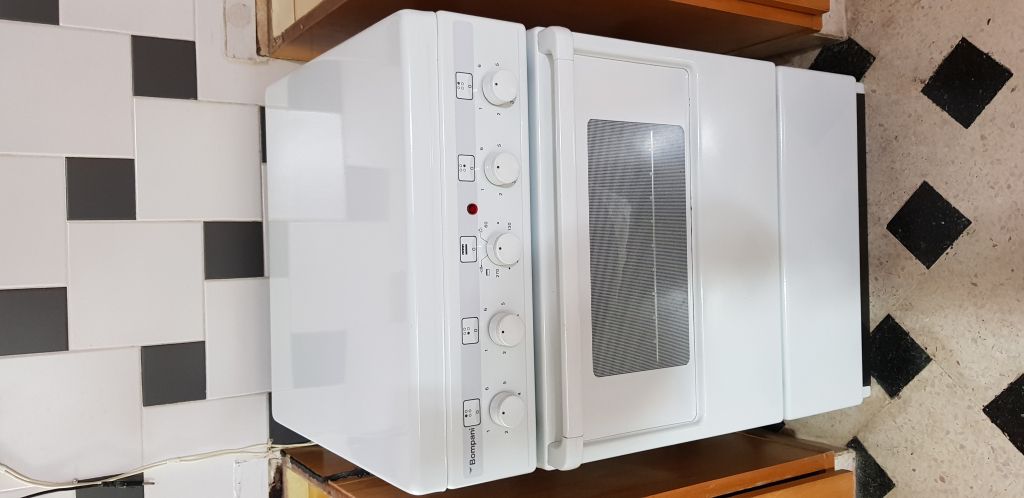 Cocina electrica italiana Bompani #1026588 | Clasipar.com en Paraguay