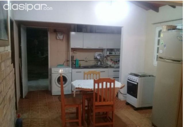 VENDO AMPLIA CASA - SAN LORENZO — foto 2