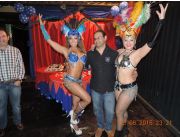 Show de samba y batucada