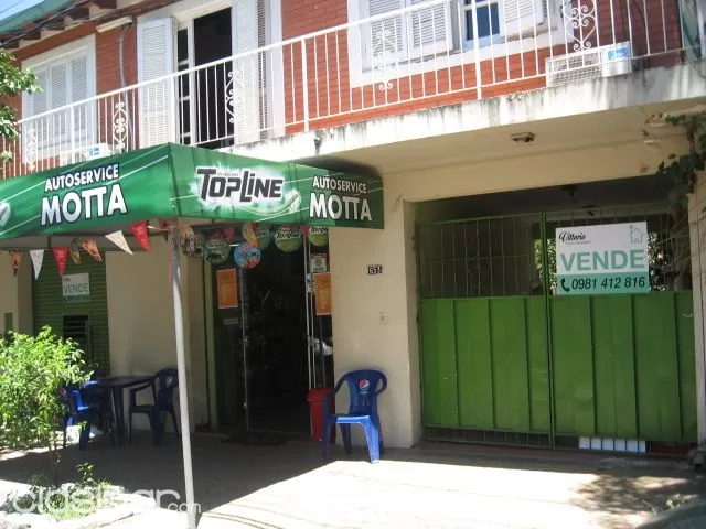 ***BARRIO VILLA MORRA - RECOLETA: SDIMAS MOTTA CASI SUCRE***VENDO FINCA DE 300M2 — foto 2