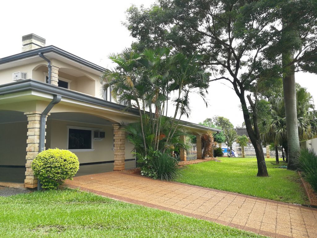 SE VENDE LUJOSA RESIDENCIA. — foto 2