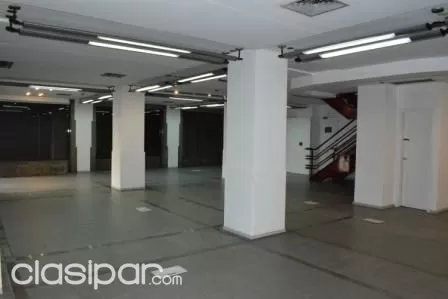 ALQUILAMOS PARA OFICINA O SHOW ROOM EN PRIVILEGIADA UBICACION EN EL CENTRO DE ASUNCION — foto 3