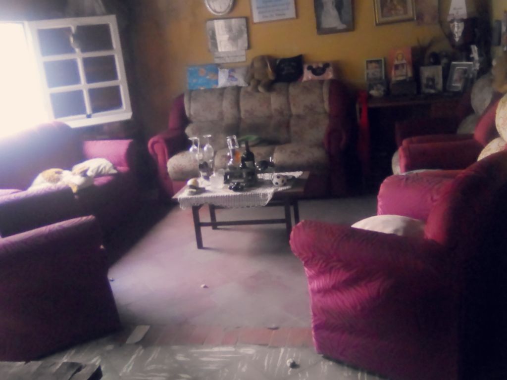 Vendo casa a tres cuadras de la Avenida Mariscal Jose Felix Estigarribia en Fernando De La Mora zona sur — foto 3
