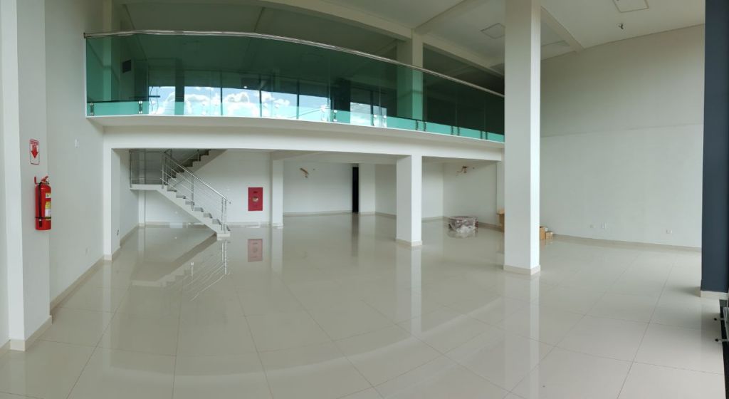 VENDO SALON COMERCIAL EN EDIFICIO MAGNIFIQUE II PARANÁ COUNTRY CLUB — foto 3
