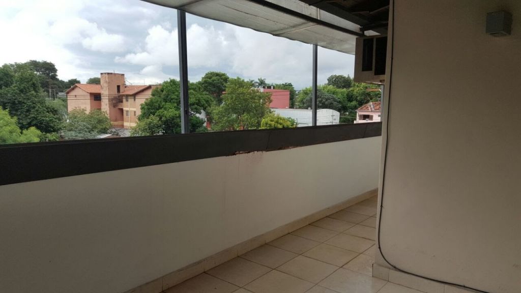 VDO. DEPARTAMENTO DE 2 DORMITORIOS ZONA REGISTRO CIVILSUPER STOCK. — foto 3