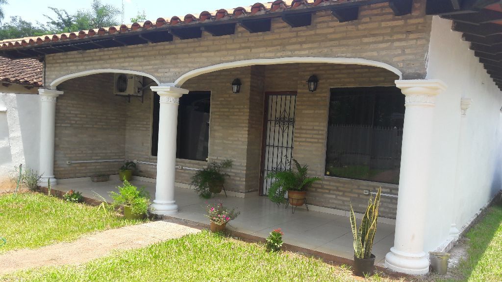 Venta de casa en Ypane — foto 2