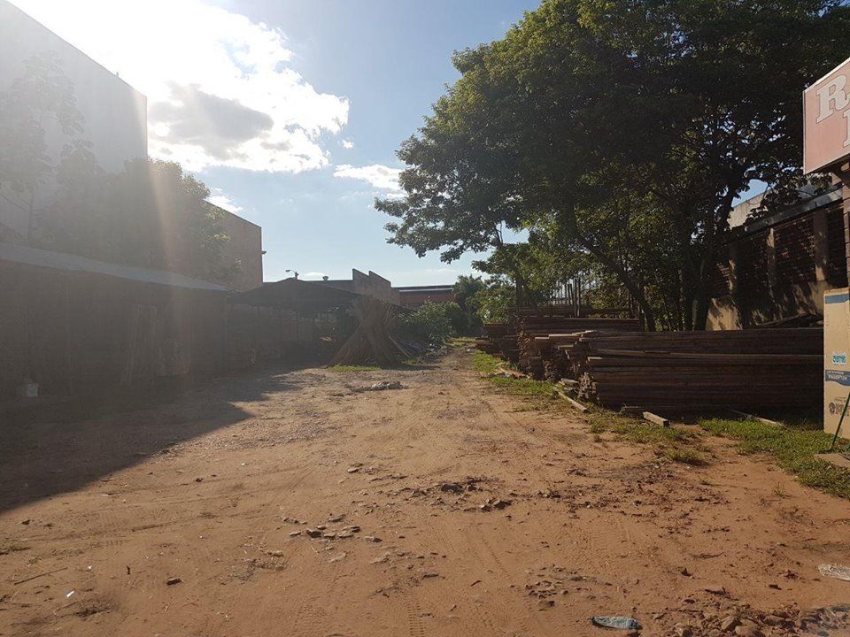 VENTA DE IMPORTANTE PROPIEDAD SOBRE LA RUTA TRANSCHACO 2806 m2 - MARIANO ROQUE ALONSO — foto 2
